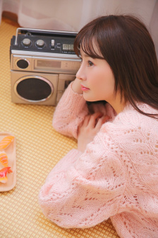 监狱女狱警法国剧